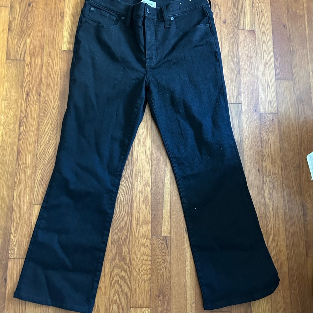 Madewell Mid-Rise Kick Out Jeans